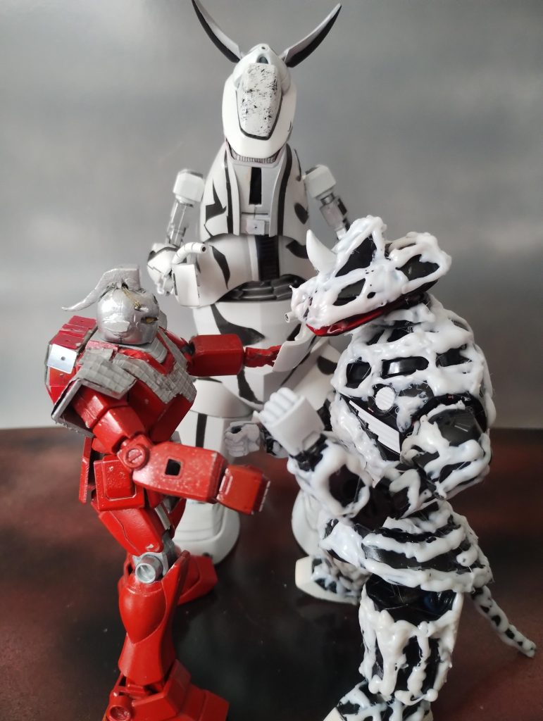 そこへ、「待った、待った」とデンキオーが仲裁に入ります