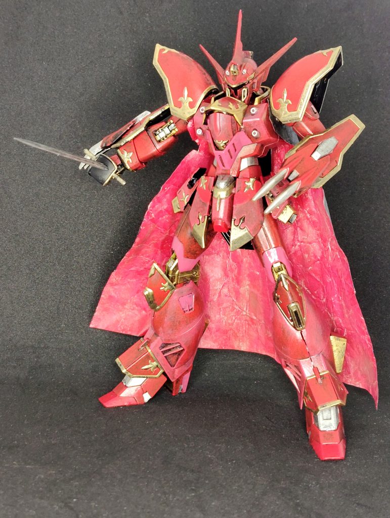 主な武器はレイピア。近接戦仕様ですね。