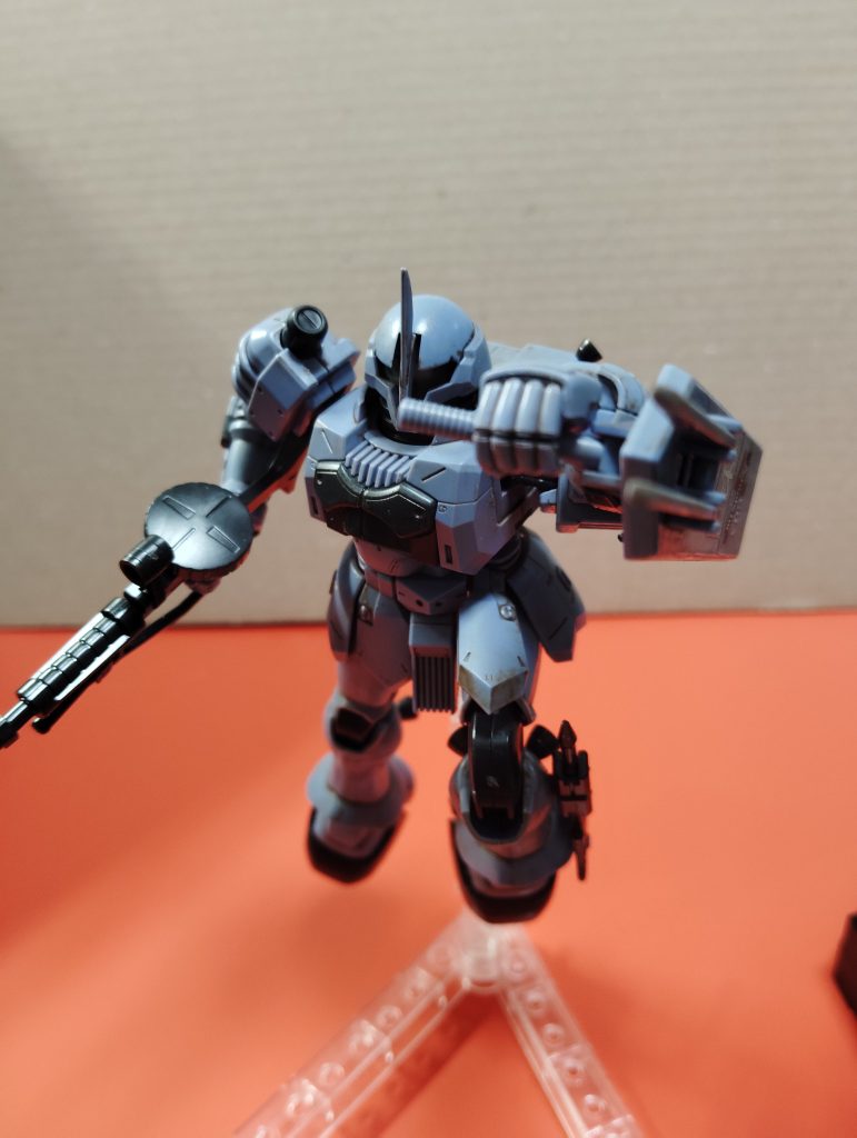 シールドの白兵戦用ピックがカッコいい