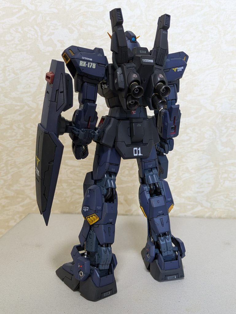 黒いガンダム–5枚目/制作者：EXTEND