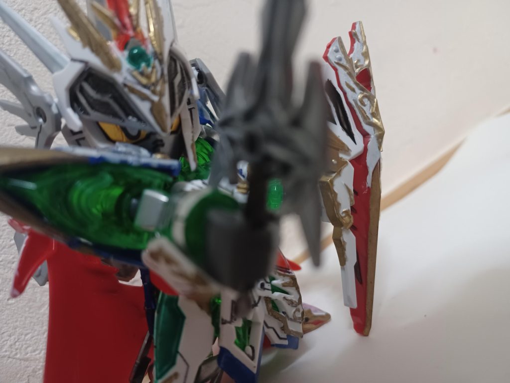 初めての塗装でかなり大変でした。色々な取り方をしてみました。