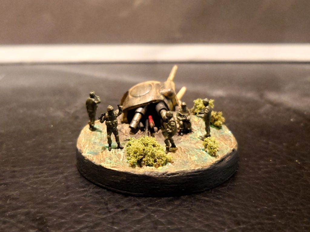 頭部破損–3枚目/制作者：FUBAR