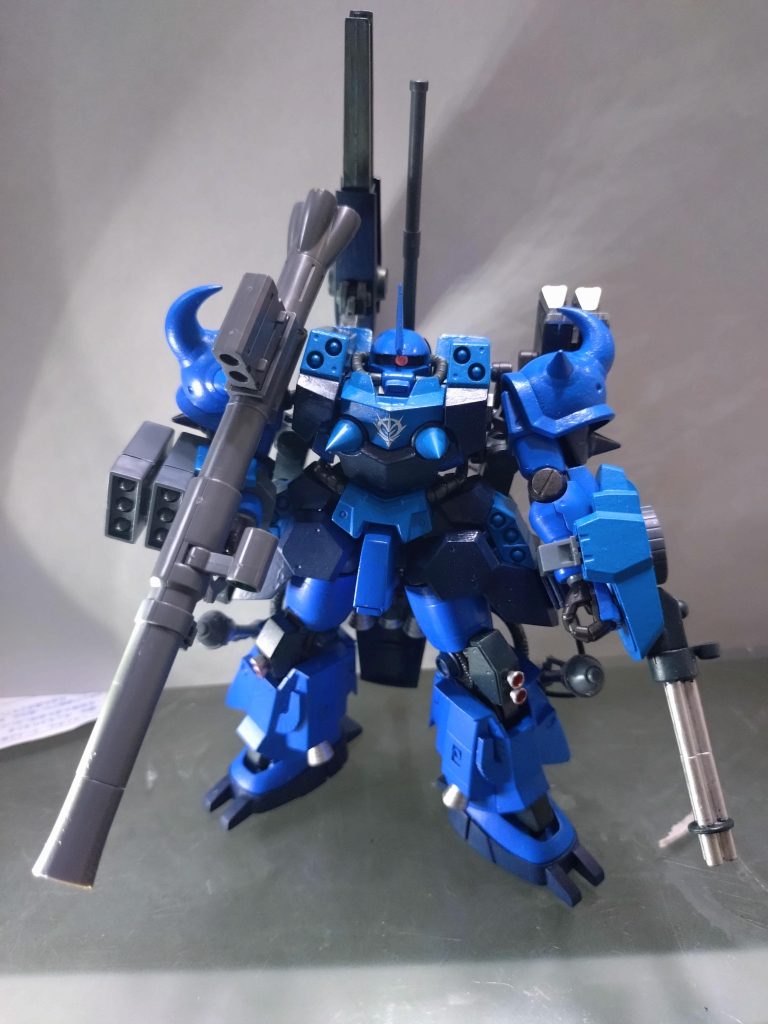 バズーカを持たせた1枚、個人的にはこの写真が一番のお気に入りです。(zaku-kao2)