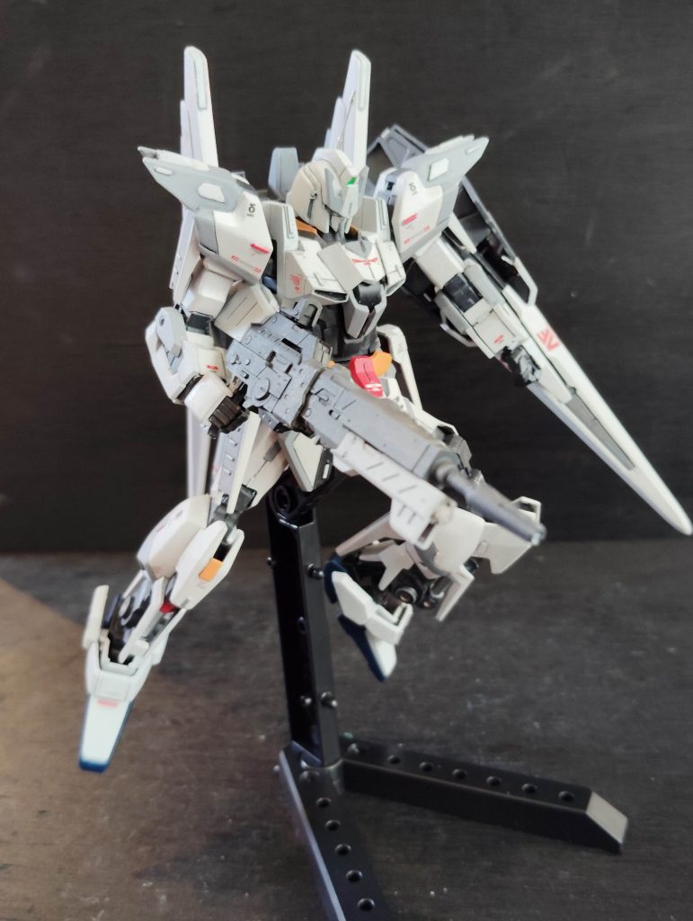 デルタガンダム HGUC 1/144 デルタガンダム｜バンダイ ホビーサイト