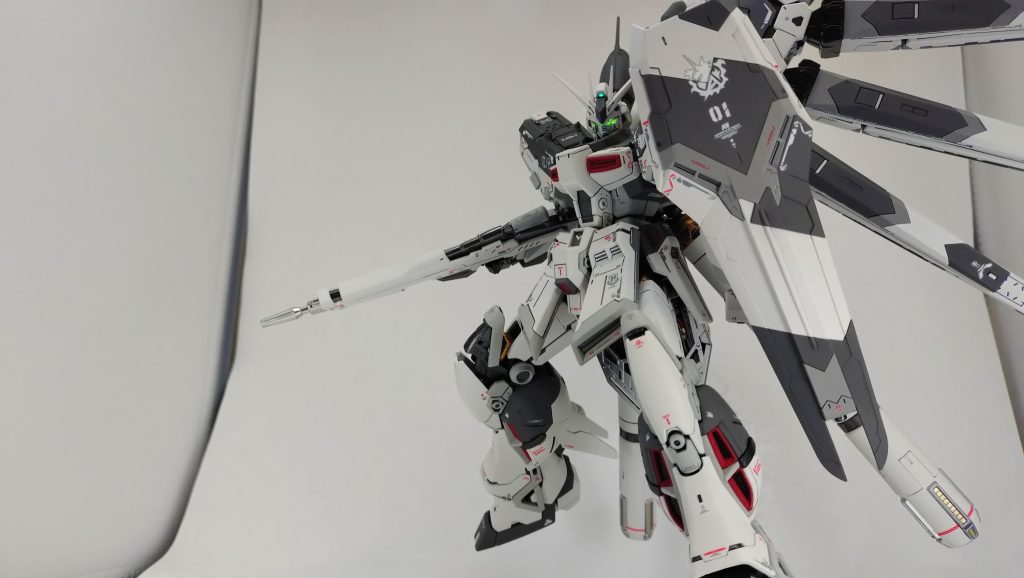 RG Hi-νガンダム–7枚目/制作者:もっこ