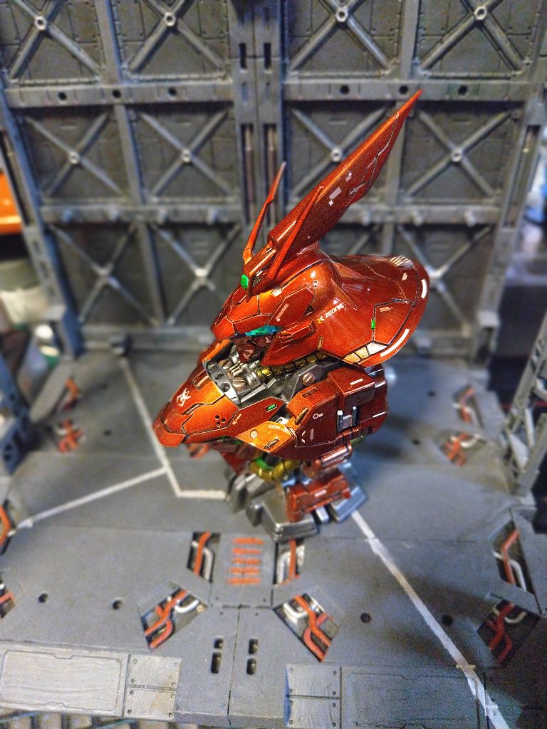 サザビーメカニカルバスト–3枚目/制作者：@MasaXya