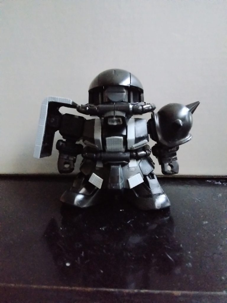 種キットはここ最近ではお馴染み、BB戦士エコプラザクⅡです。FZ型はF型と形状がだいぶん違うので、一番加工点が多かったように思います。