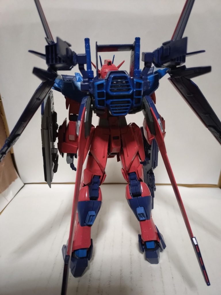 相変わらず、カラーバランス悪いですが、レッドのエクスインパルスは、まぁ普通は考えないですよね(笑)