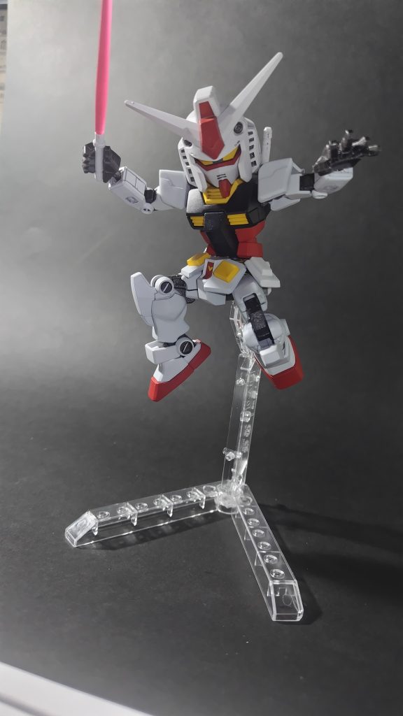 ラーガンダムの余剰パーツでファーストガンダムも再現出来るなんて!?しかもお買い得価格!!