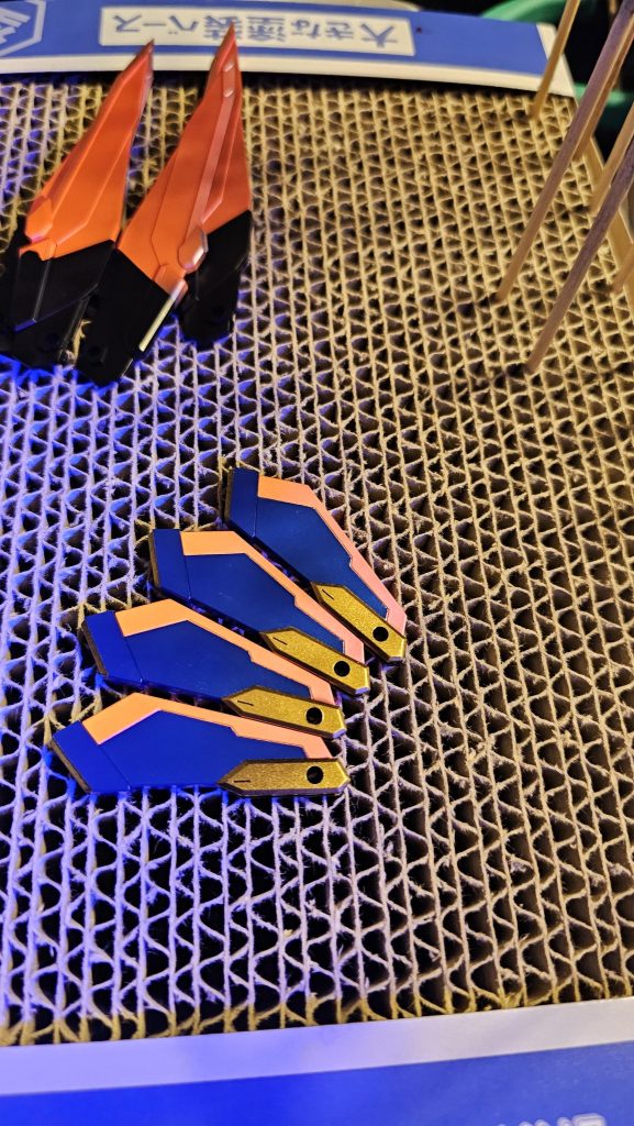 マスキングで色分け、これにかなり時間を取られてしまいましたw