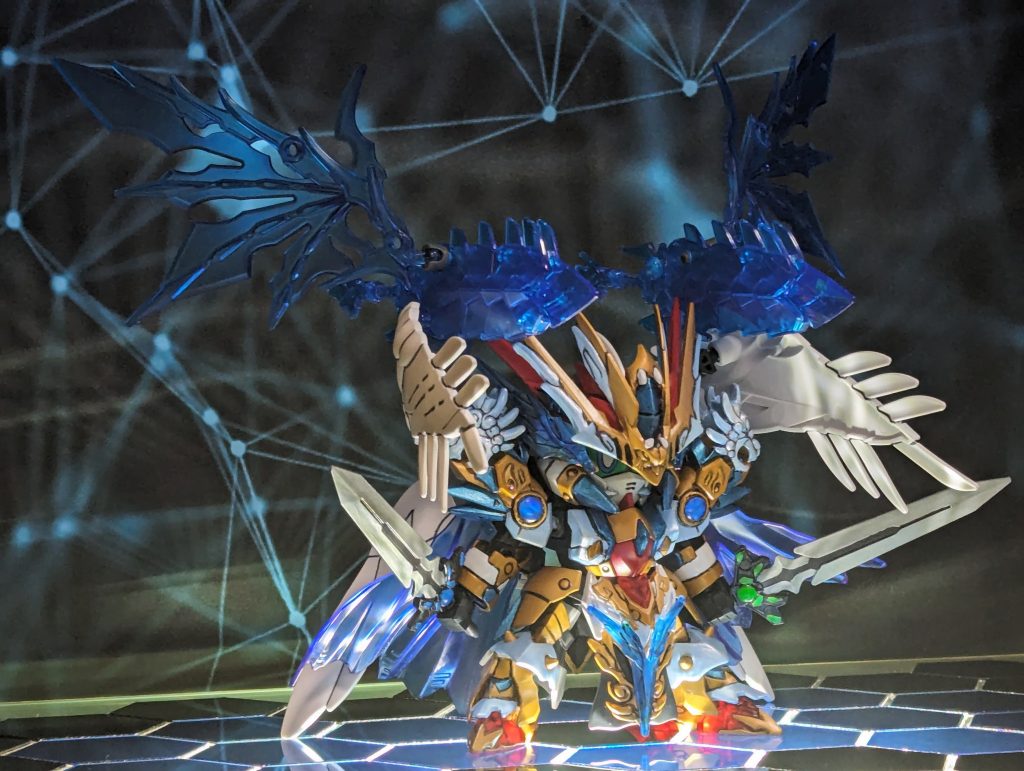 サンダーストーム放出形態サンダーソードを収納した状態の鞘をキャノン砲を思わせる様な配置にクルッと回して設置。