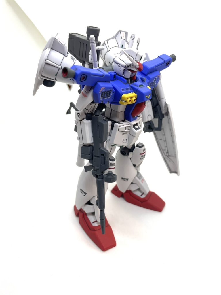 肩幅ヒロシ足デカシ嫌いではない笑