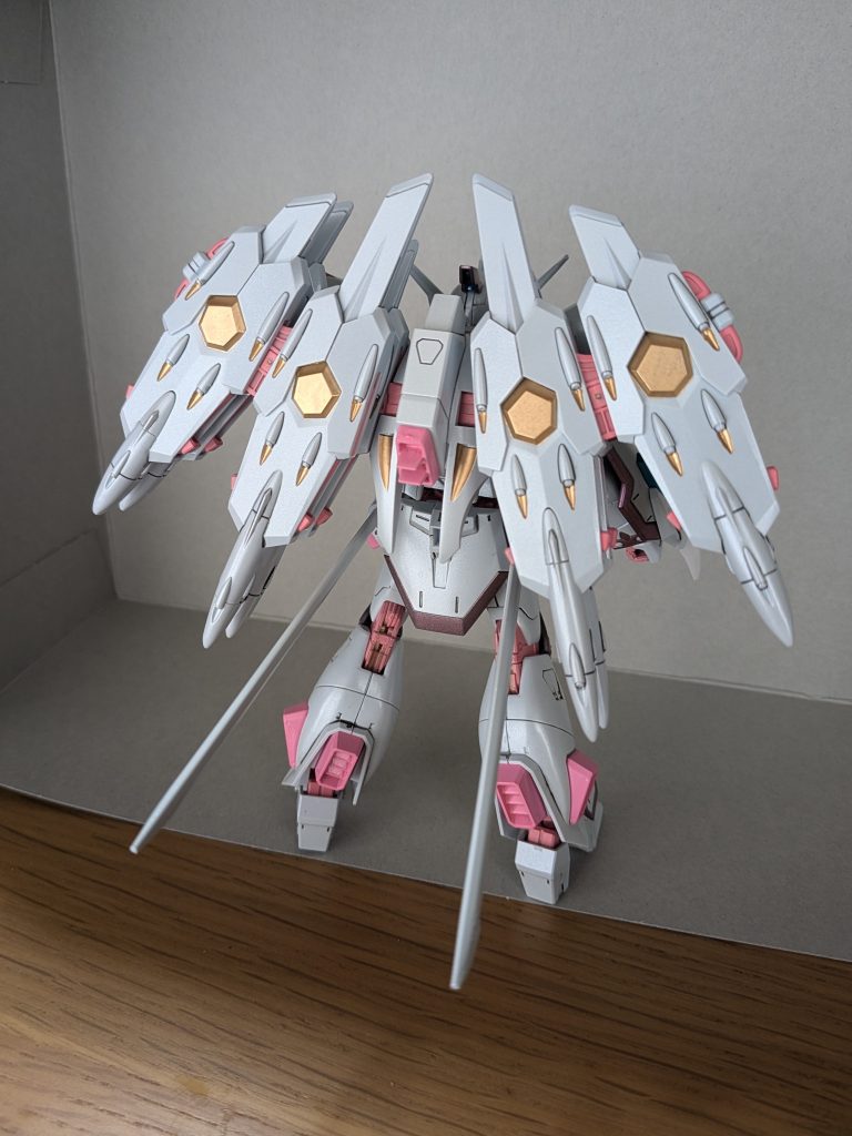 背中の羽の細かい金色が苦行でした(gundam-kao9)