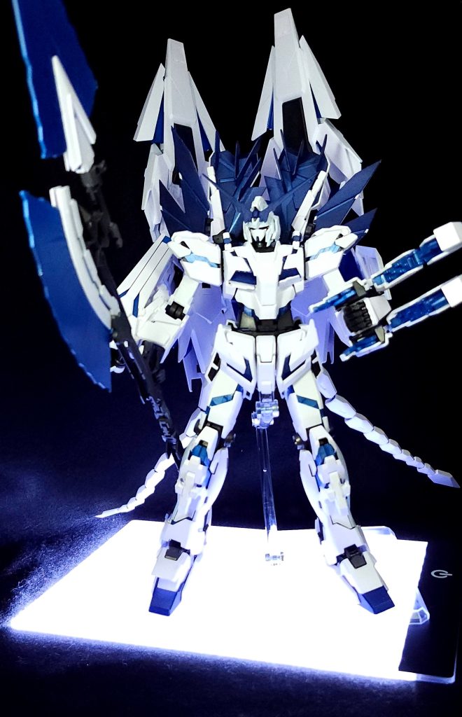 ユニコーンガンダムペルフェクティビリティver.シンプル全塗装–4枚目/制作者：塗装狂主任