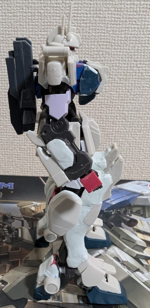 Ez8は再販分を店頭で見つけ、ガンダムフレーム化と主役機コン参加したくて購入しましたwww