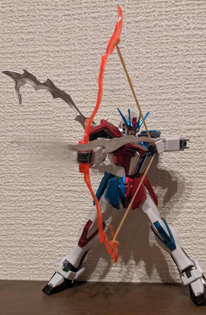 ロスワ立ち絵をイメージし、弓に矢をつがえて１枚。EGの稼働域に髪のなびき、輪ゴムを利用した弦による弓矢の引き付けの躍動感。そこそこ様になったんでないかな〜て思った１枚です。