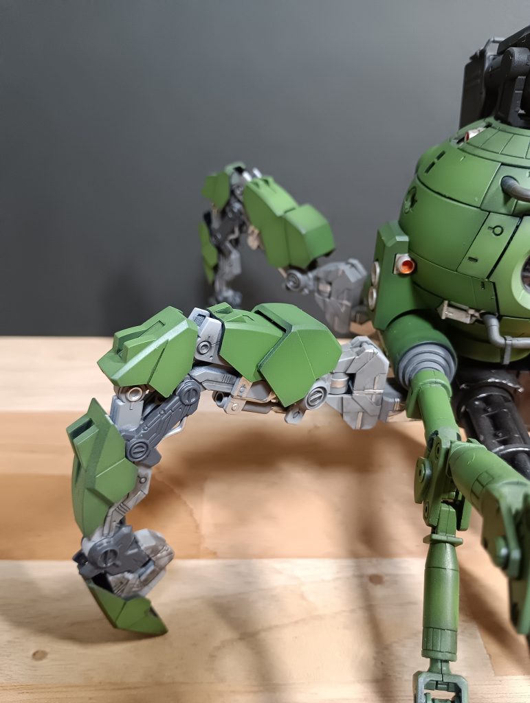 頑張って塗り分けしましたが……もうちょっと細かく色分けしても良かったかな？でも本当にイケメンだったので早く完成させて飾りたい欲に負けました(笑)