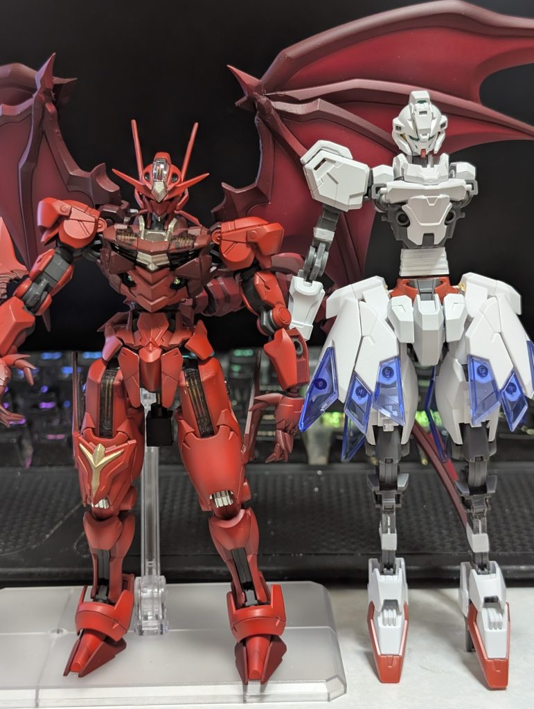 スカートが似合うように、スタイル改修しました。その結果、エアリアルとの身長差が凄いことに(gundam-kao5)