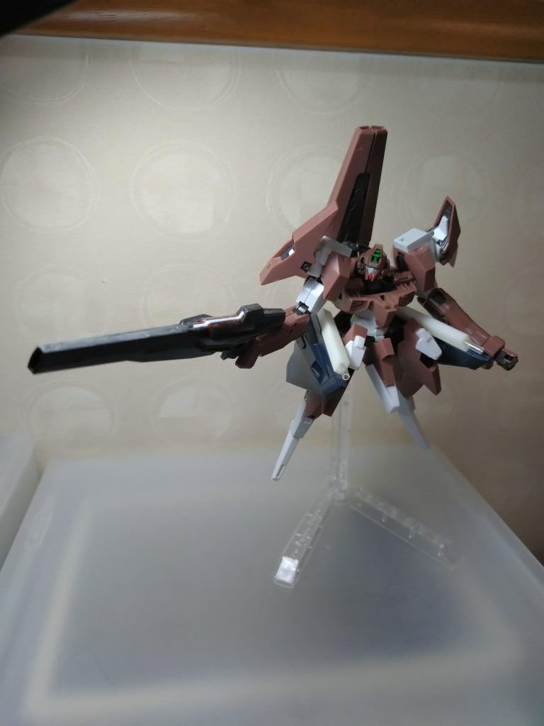 大まかな形状が確定した状態。