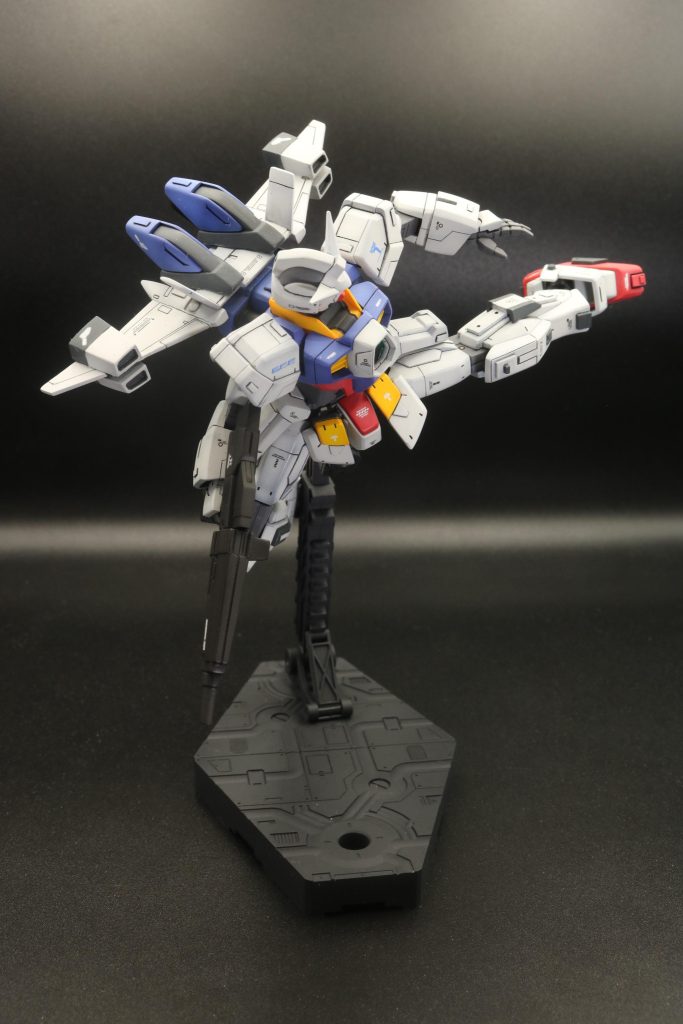 HGガンダムAGE1ノーマル–5枚目/制作者：ヒロハル