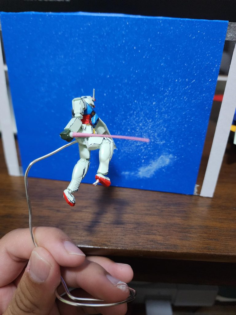 右手側腕の間接が…