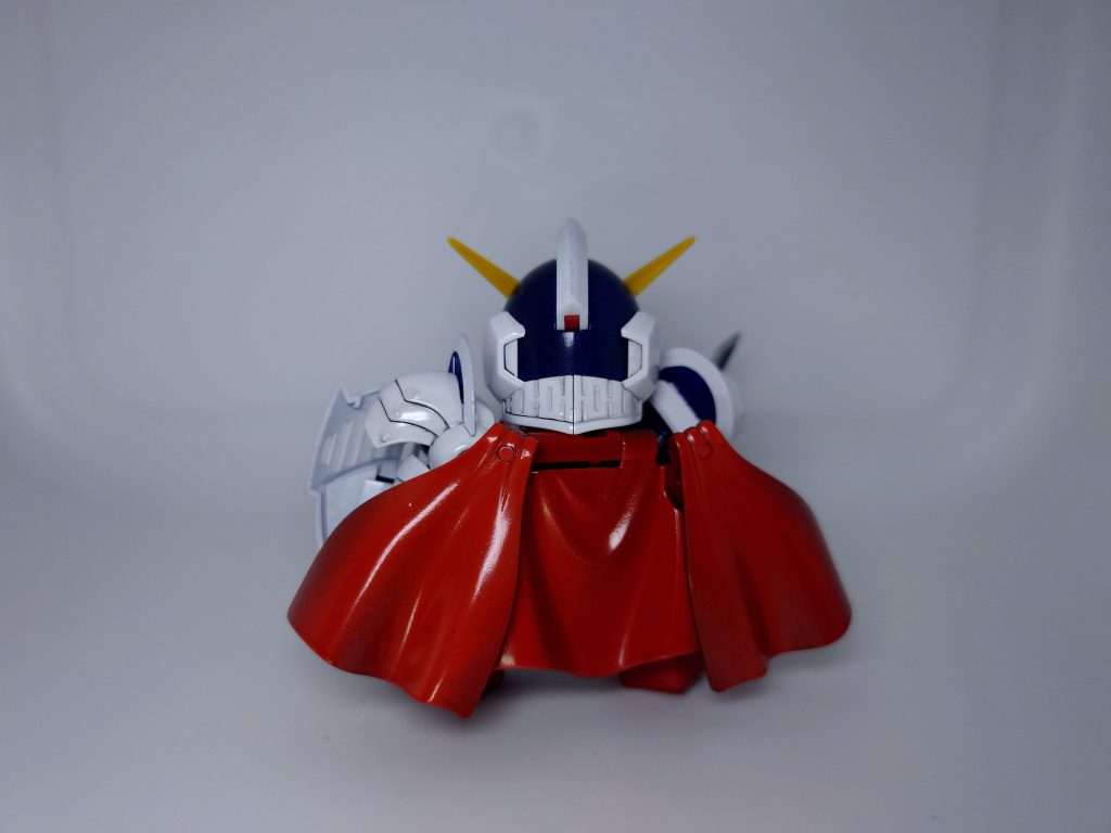 マントのグラデーション塗装も上手くいったかと思います♪でもグラデーション塗装するといつも塗膜が分厚くなってしまうのでこれからの課題です。