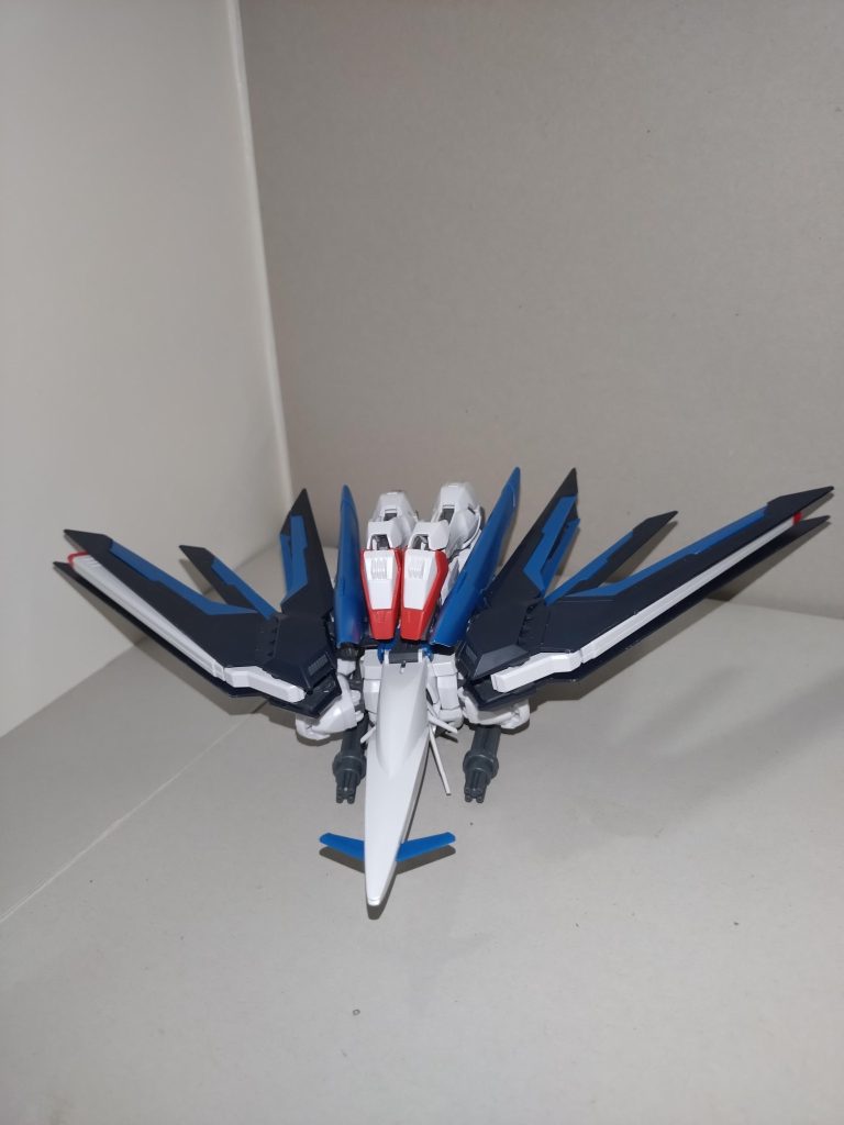 既に「普通」ではない/ライアットキャリバーン–4枚目/制作者：クモハユニ64