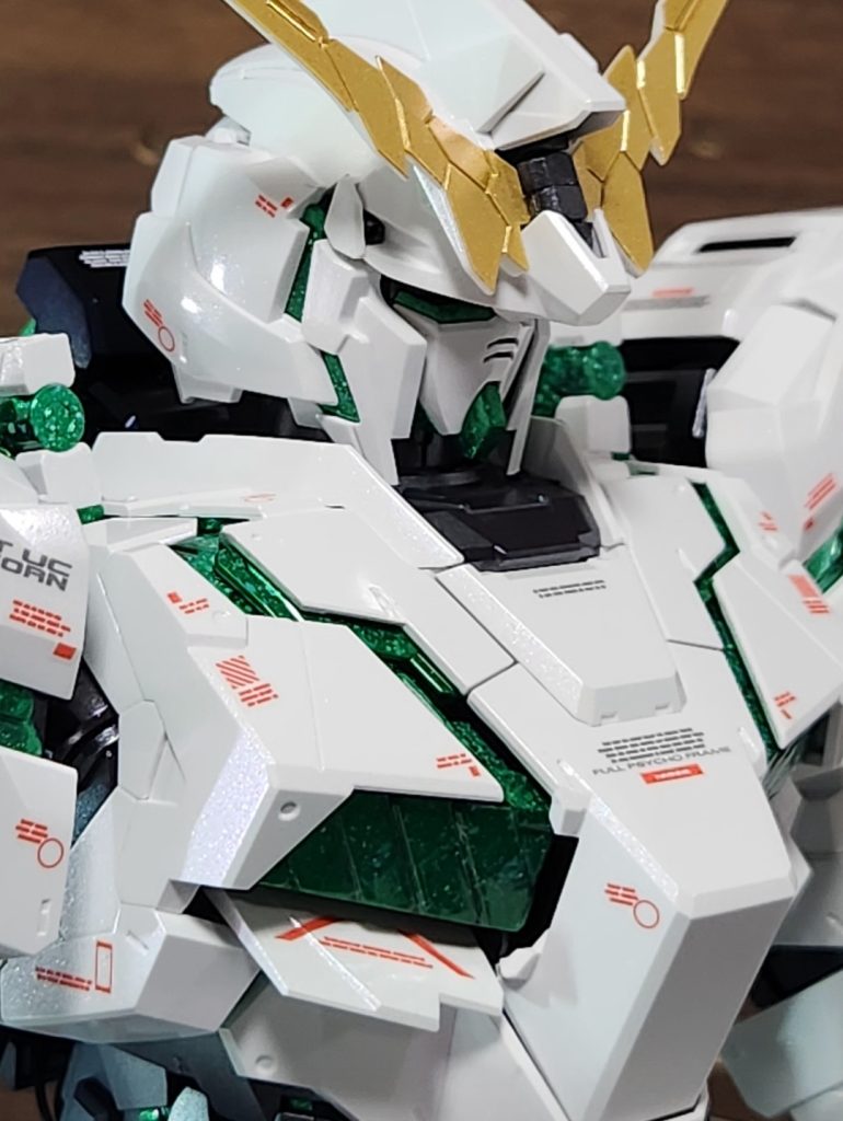 特に大きな改造はしていませんが、ヒケ処理を頑張ったかいがあり、個人的に違和感は感じずに鑑賞できています。ヒケ処理が1番辛かった、、、。その次デカール、、、。苦手です。