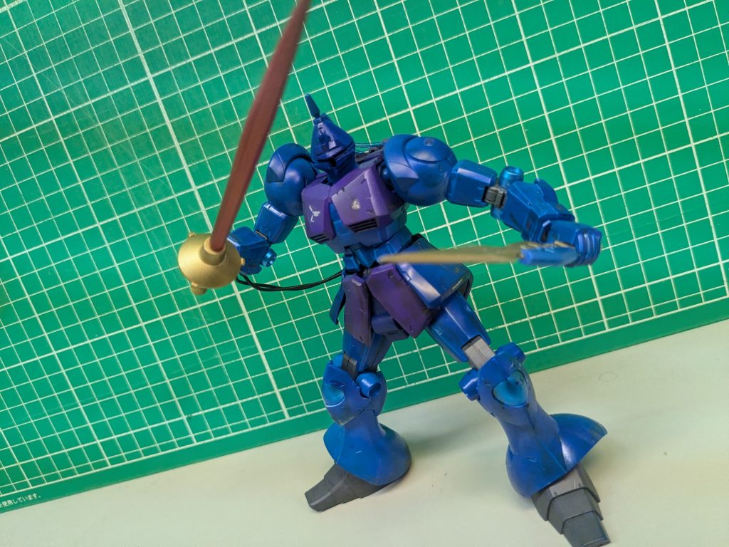 短剣はパリングダガーのイメージです。