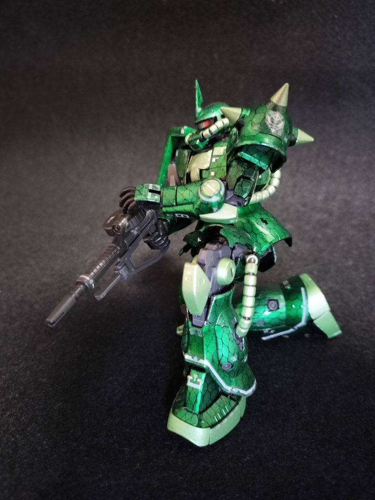 差し色はグリーンとシルバーを混ぜてクリームソーダ