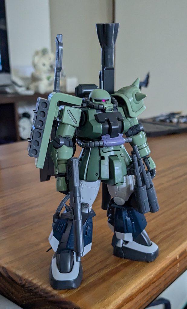 最後は思案中のときです!ご覧頂きありがとうございました😄またザク作りたいです😍