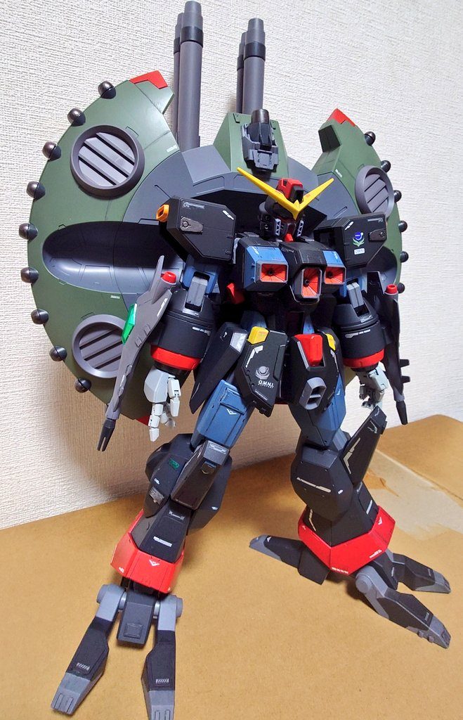 とにかくデカい