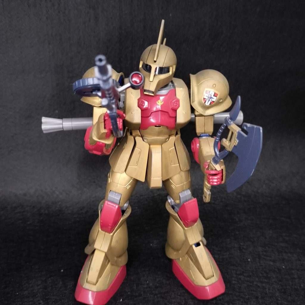 ランバ・ラル専用　旧ザク。斧がカッコいい🪓