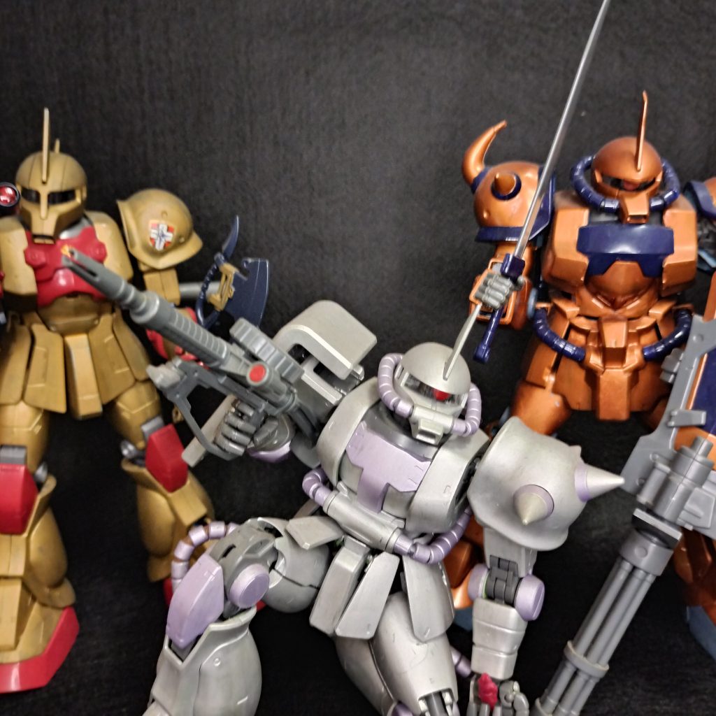 金・銀・銅　兄弟です(gundam-kao6)