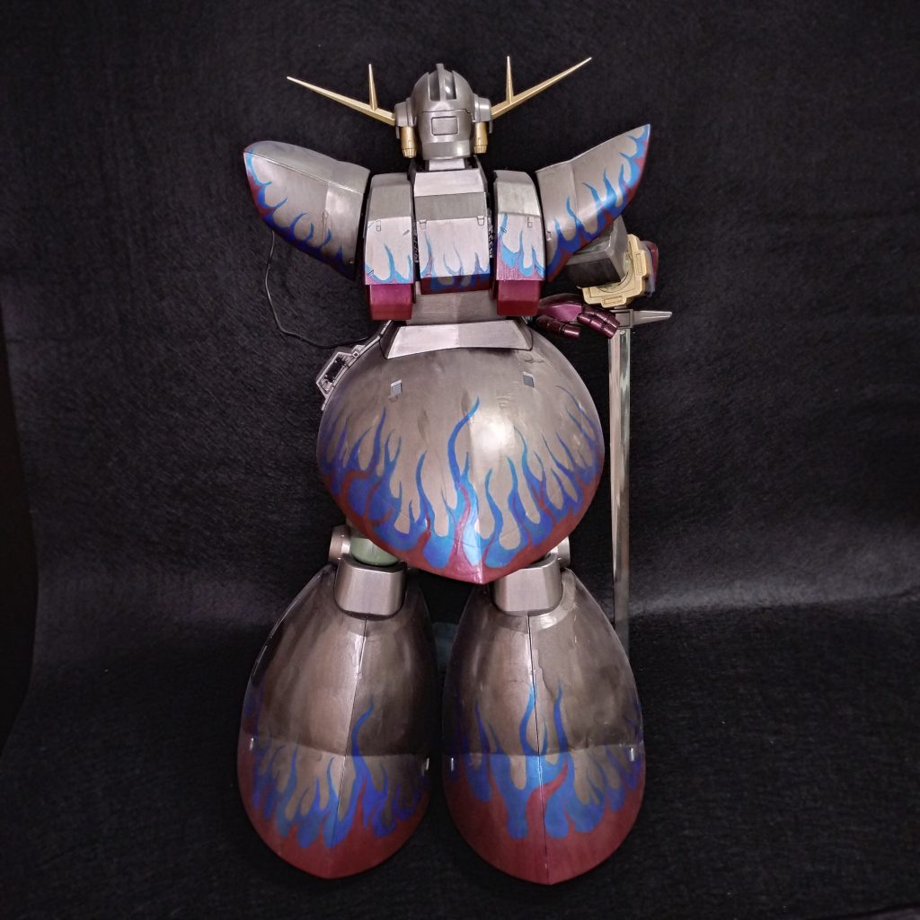 外側の炎を赤にしなかったので安っぽくならなかったかなと思っています😊