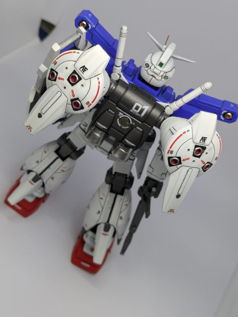 バーニアが素のままだと少し寂しかったのでスジボリとデカールでディティールアップしました。一番頑張ったところです😊 ご覧いただきありがとうございました!!