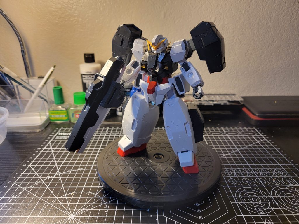 ガンダムヴァーチェ、未塗装。