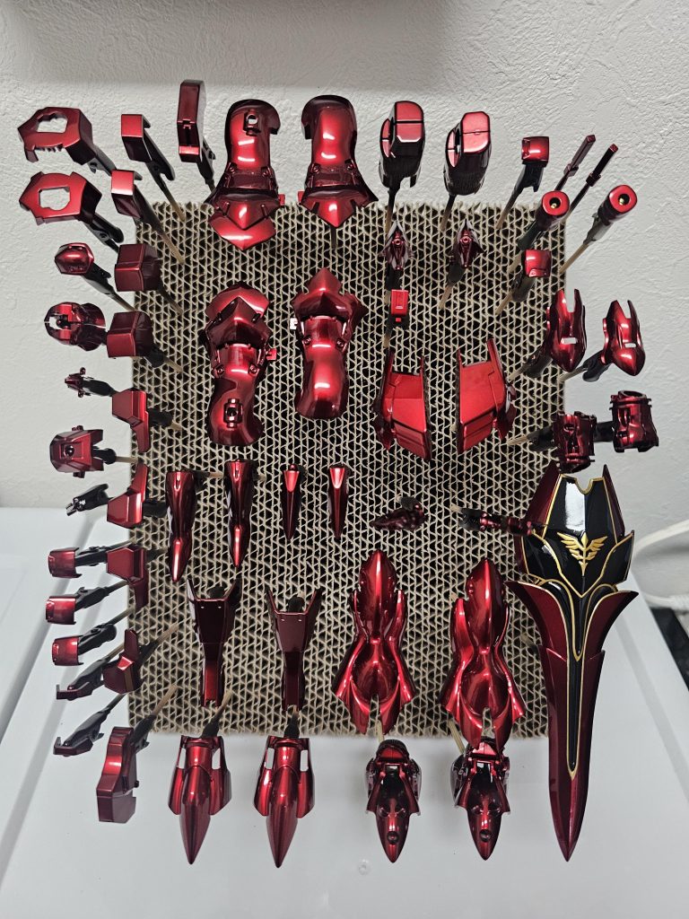 シールドのエングレービング塗装心折れました。もう二度とやりたくないです。他のエングレービング塗装は楽しくできました(笑) エングレービング塗装ｶﾞｲｱﾉｰﾂ　ｴｳﾞｫﾌﾞﾗｯｸ↓ｶﾞｲｱﾉｰﾂ　EXﾌﾞﾗｯｸ↓ｶﾞｲｱﾉｰﾂ　ｽﾀｰﾌﾞﾗｲﾄｺﾞｰﾙﾄﾞ↓水性ﾎﾋﾞｰｶﾗｰ　ﾌﾞﾗｯｸ↓お楽しみのマジックリーン‼️‼️ 