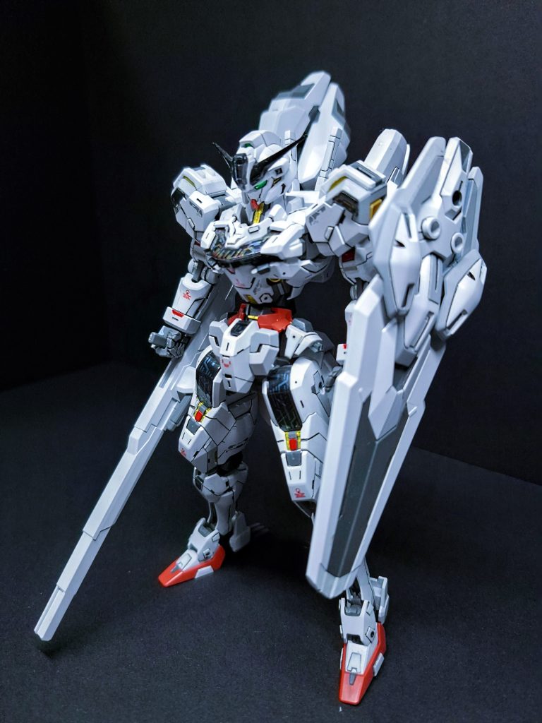 というか水星の魔女ってもう二年も前なんですね。1期のフレッシュトマトと2期の最終回はいまでもよく覚えています。あのときの絶望と感動は忘れられませんよね。