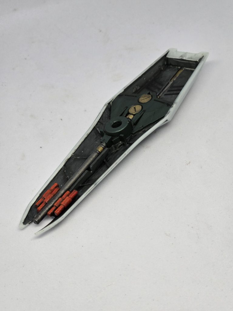 シールドは頑張って塗り分けしてみました(((^_^;)