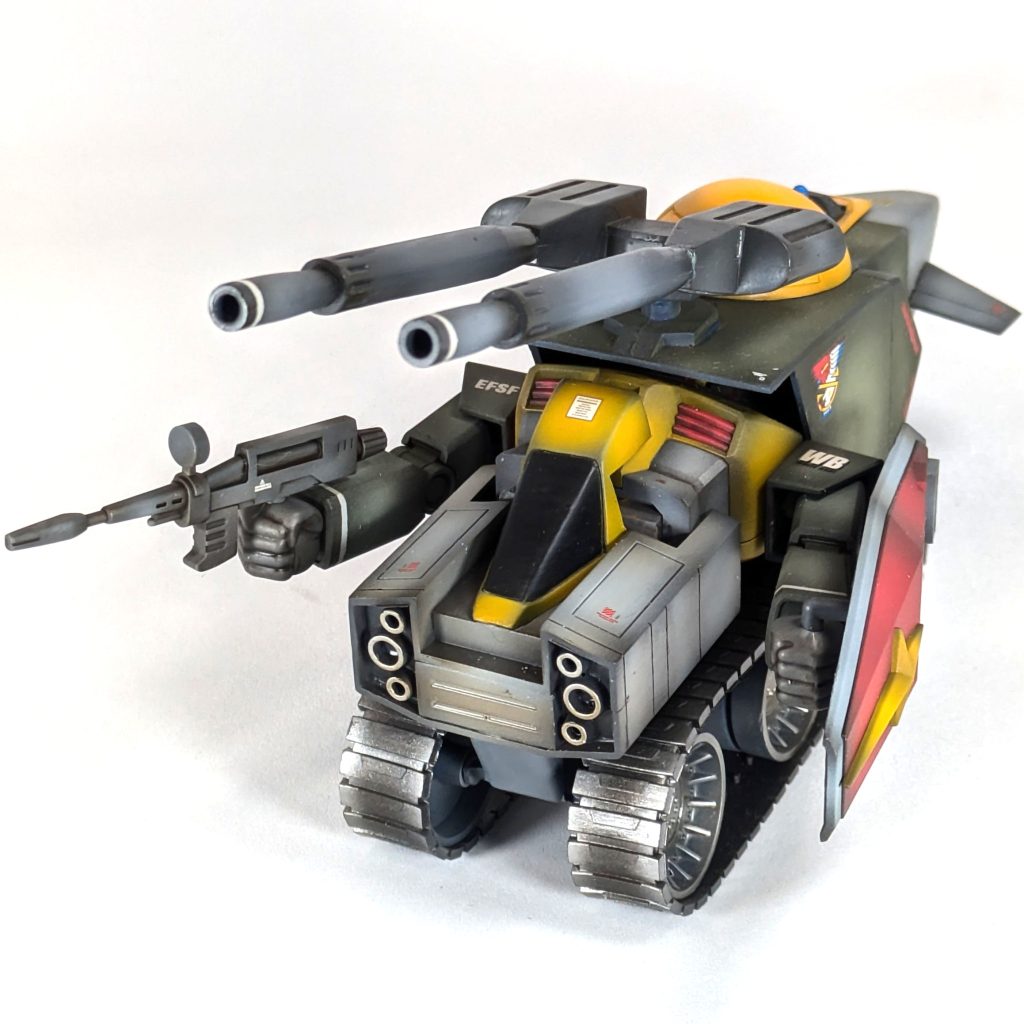 ビーム砲が実質三門、ジェネレーターはRX-78のハイパー戦車