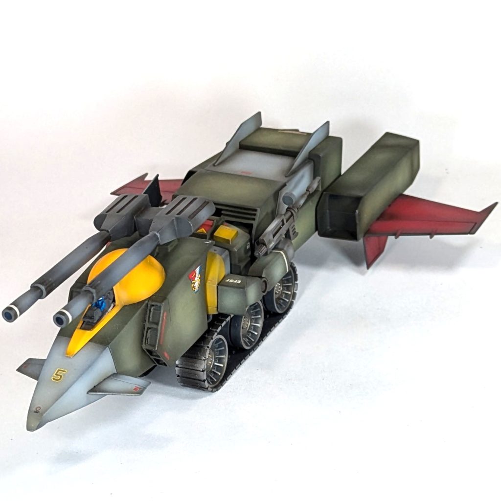 そしてガンダムを輸送出来るGアーマー実質的な攻撃力はGファイターと同様だが全長が伸びる分旋回性に難ありか作戦実行範囲の拡大とGファイターとガンダムを分離させて展開する戦術はジオンにとって脅威