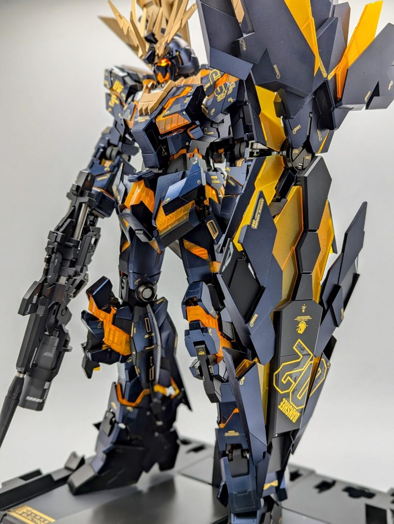 PGユニコーンガンダムバンシィ 全塗装–3枚目/制作者：kenshira0123