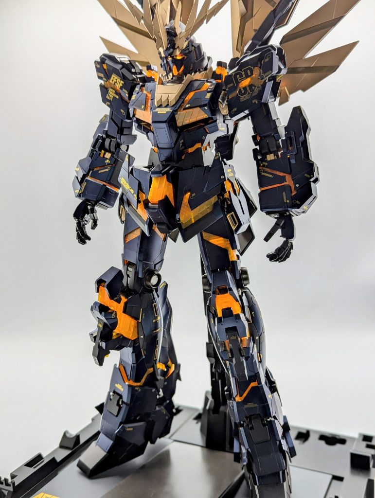 PGユニコーンガンダムバンシィ 全塗装–4枚目/制作者：kenshira0123