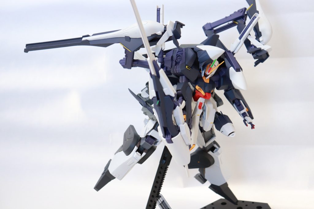 [比較用]同じようなポーズですが,全体的に四肢の広がりが足りていないような…