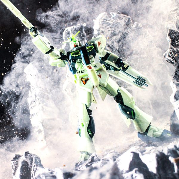 νガンダム(サイコフレームイメージカラー深化)