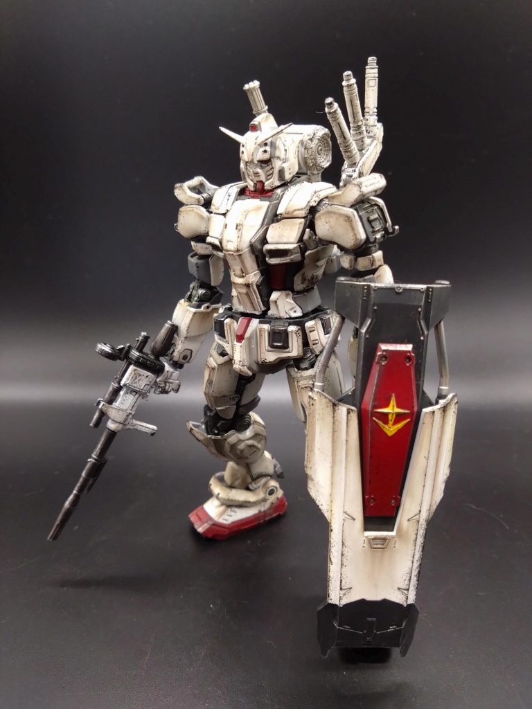 顔がEZ8に似ているんですけど個人的にはスケキヨですね。