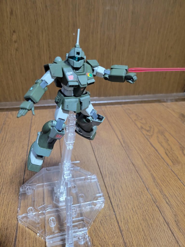 忘れてたので一応ボックス型サーベルも追加。メインキャメラがオレンジじゃないのはご愛嬌で😅