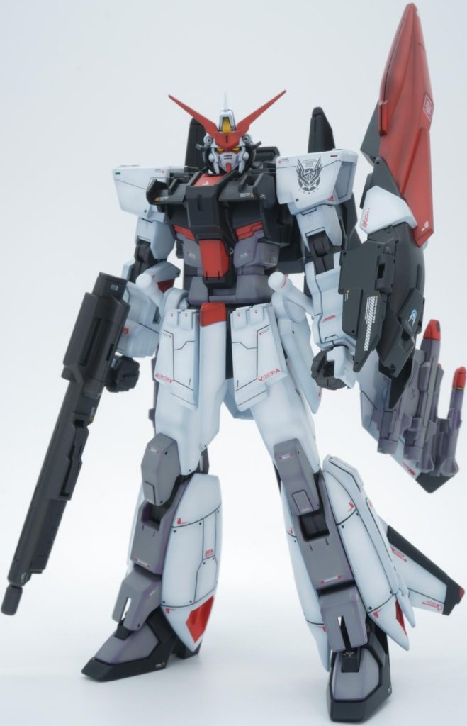 今回は情報量を上げて製作したかったので、デカールも気持ち多めで製作しています。