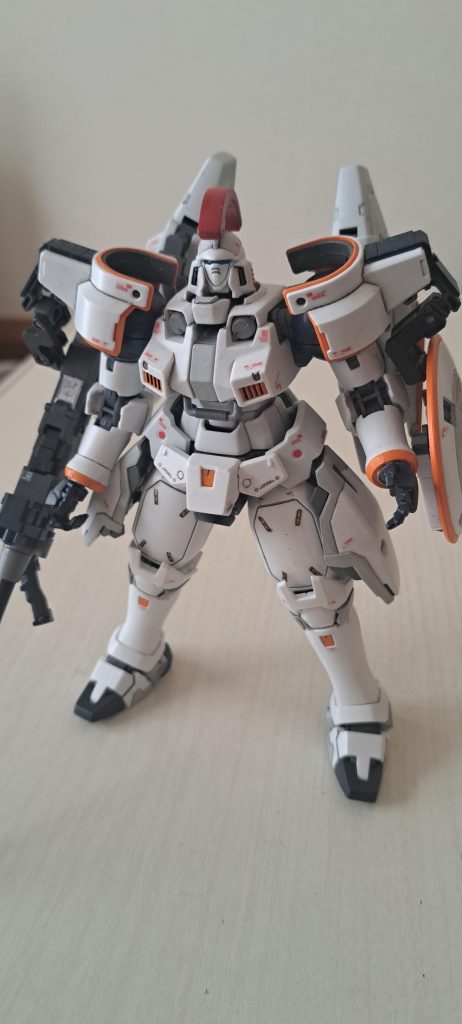 たまに過去のプラモを眺めるのもいいですね。ああすればよかった。もう少しなんとかならんか。次はどうしよう等。また何か見つけてご機嫌伺いながら買えたらいいなぁ。